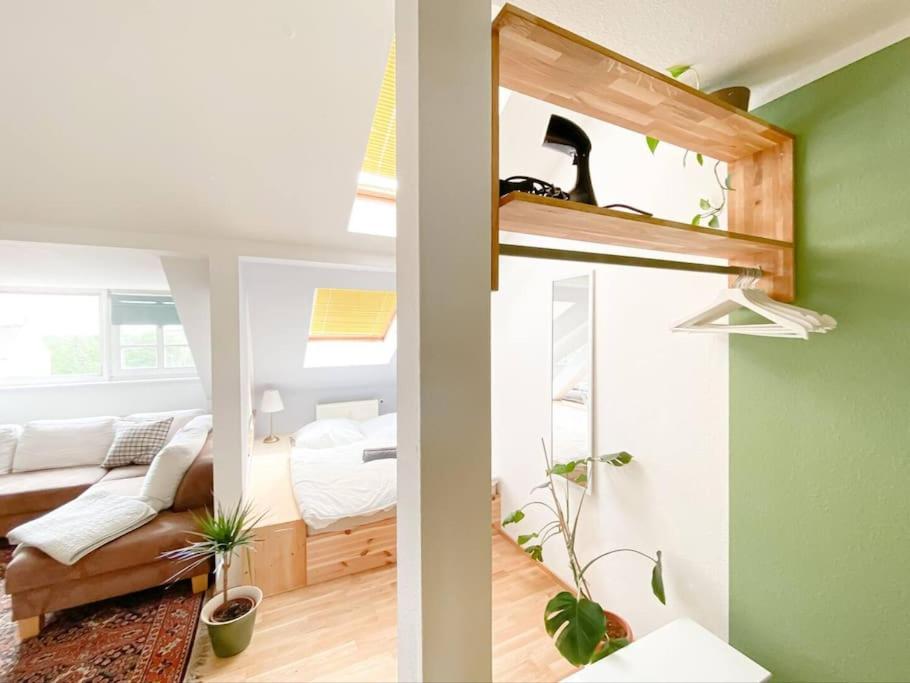 Schoene Ferienwohnung Mit Blick Ueber Stadtwald Leipzig Ngoại thất bức ảnh