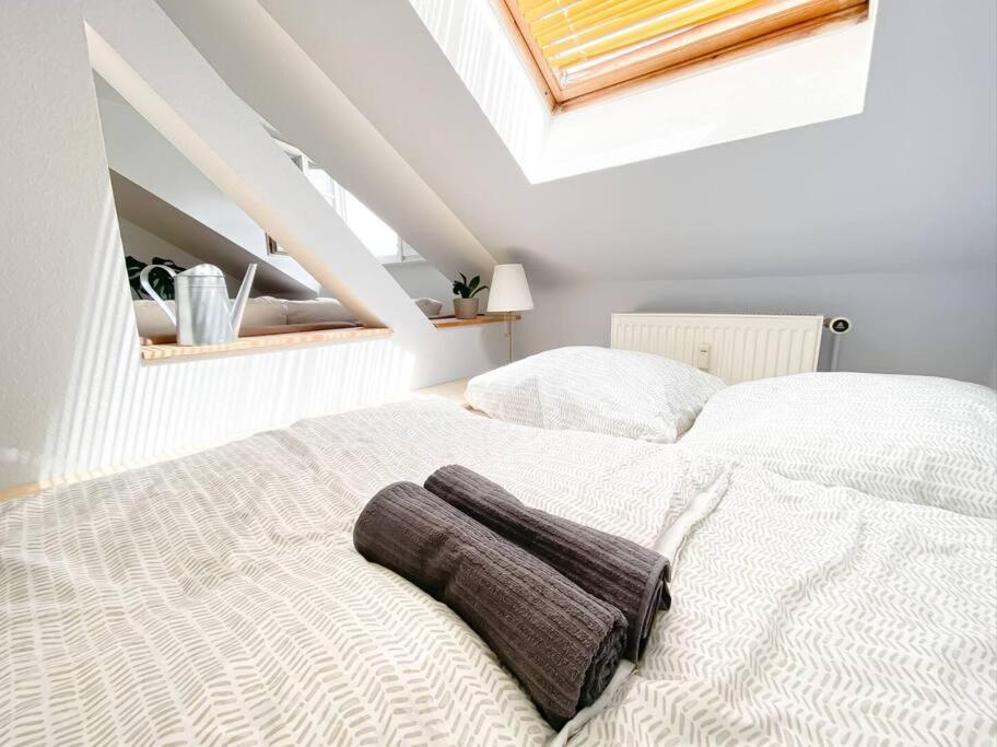 Schoene Ferienwohnung Mit Blick Ueber Stadtwald Leipzig Ngoại thất bức ảnh